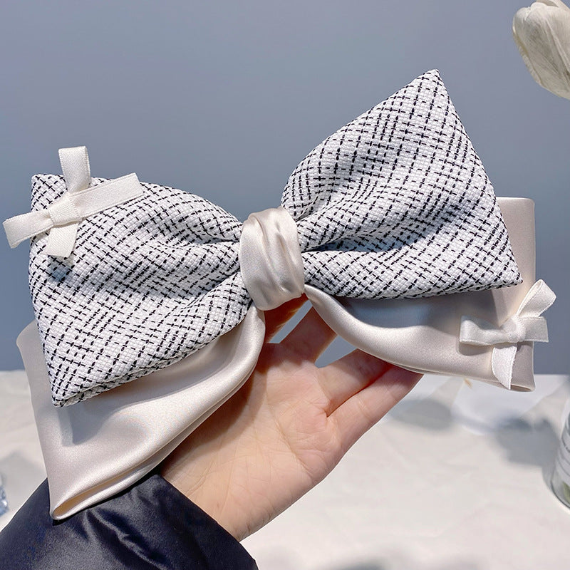 SheFav Custom-made Handmade Hair Clips