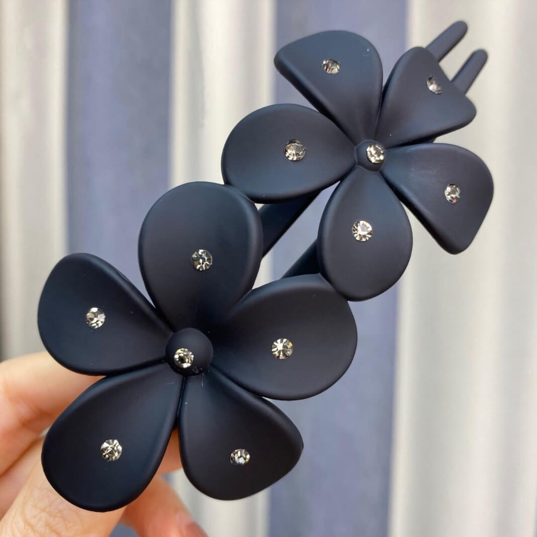 Shefav Sparkly Diamond Flower Hair Clips Claws Duckbill Hair Barrettes Hair Pins Clamps Bun Updo Holders Accessories for Women Girls
