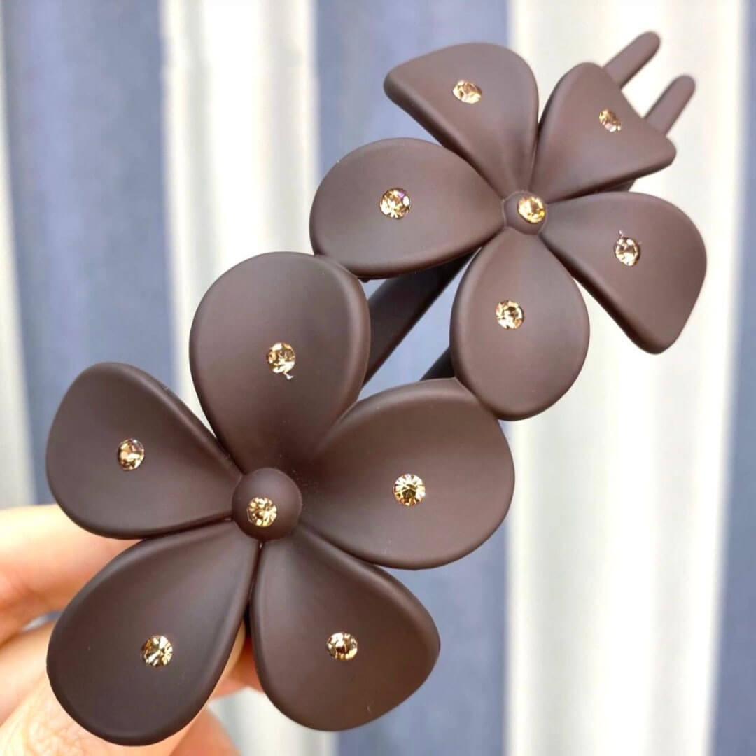 Shefav Sparkly Diamond Flower Hair Clips Claws Duckbill Hair Barrettes Hair Pins Clamps Bun Updo Holders Accessories for Women Girls