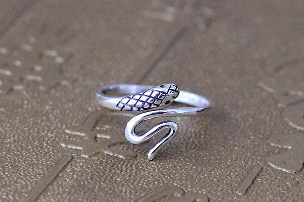 SheFav Snake Silver Open Ring